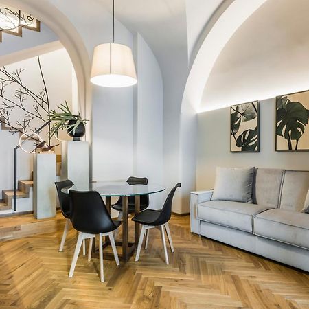 Ferrini Home - Piazza Trento Catánia Buitenkant foto